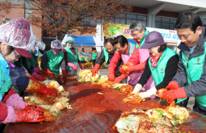 포항시새마을부녀회 ‘사랑의 김장 담그기’ 행사