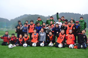 포항스틸러스 축구 재능기부로 새해 열어