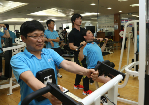 포항제철소, 직원 운동활성화 위한 다양한 프로그램 운영                  