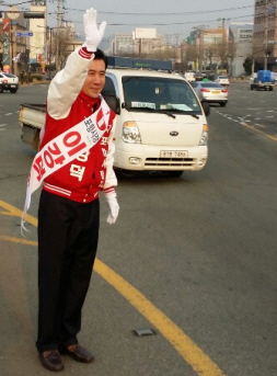 이강덕 포항시장 예비후보, 출퇴근 시간 시민 지지호소