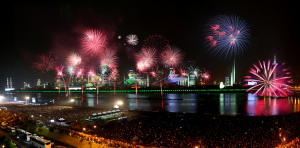 포항국제불빛축제, '새로운 도약'을 밝히는 불꽃공연