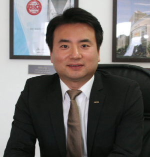 롯데百 포항점, 이동일 점장 부임