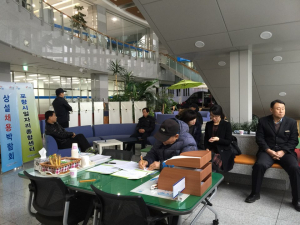 상설채용박람회에 구직자 대거 몰려