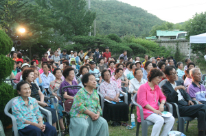 (주)봉좌마을 설립 4주년 기념 ‘분옥정 고택 우리가락 한마당’ 잔치 열려