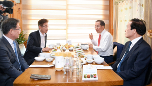 대구경북신공항 성공적 건설 위한 4개 단체장 군위서 회동