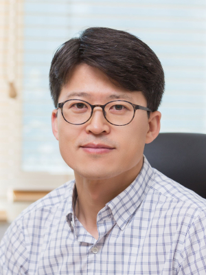 POSTECH 류순민 연구팀 , 질화붕소를 사용해 2차원 유기 분자 결정의 층상구조 형성