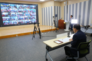 경주시, 스마트한 경로당 문 열어…지역 경로당 50여곳 화상회의로 추석인사