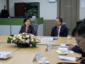 김정재 의원, LH사장 만나 산단 기업유치 난제 해결 나서