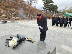 이상휘 전 청와대 춘추관장, 내년 총선 예비후보 등록