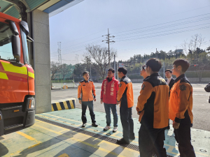 문충운, 전통시장 장보기 등 '설밑민생투어' 나서