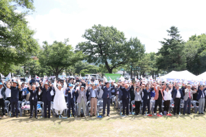 경주시, 광복절 맞아 황성공원 독산서 국기게양대 준공식 개최