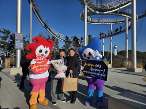 포항 스페이스워크, 방문객 300만 명 돌파! 지역 랜드마크로 자리매김