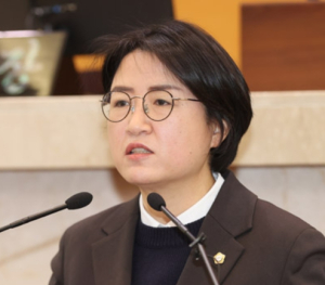 포항 수소환원제철 부지 승인…박희정 포항시장 예비후보, “탄소중립 전환 전기 될 것”